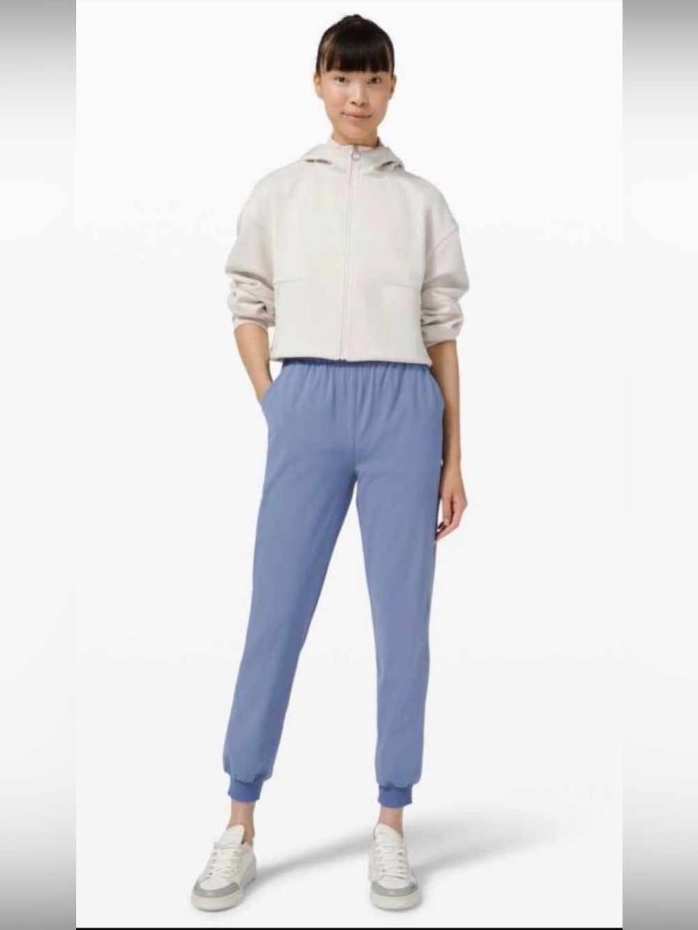 Lululemon • Stretch Highrise Jogger • Size 4